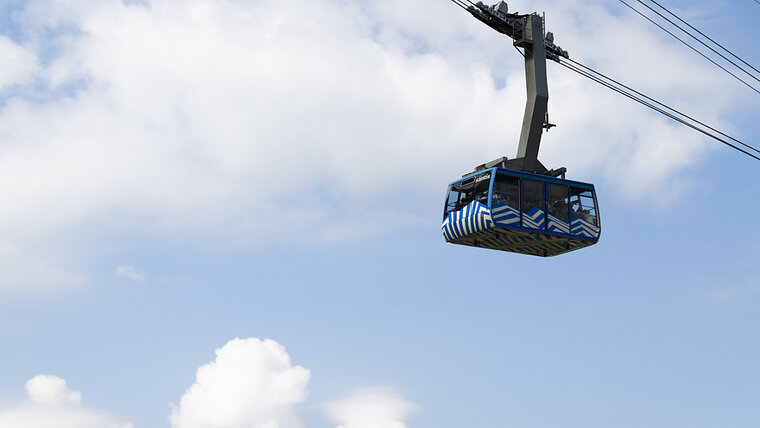 KEYSTONE/GIAN EHRENZELLER 20250424114156113.jpg