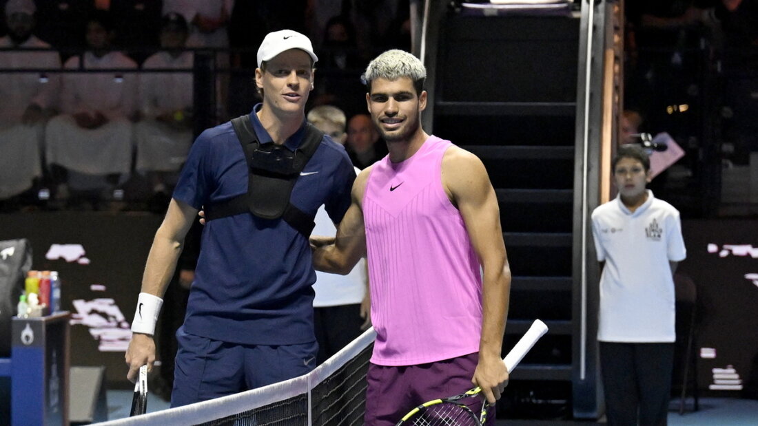 Einer der beiden wird das Jahr als Nummer 1 abschliessen: Jannik Sinner (li.) und Carlos Alcaraz 20251107050059987.jpg