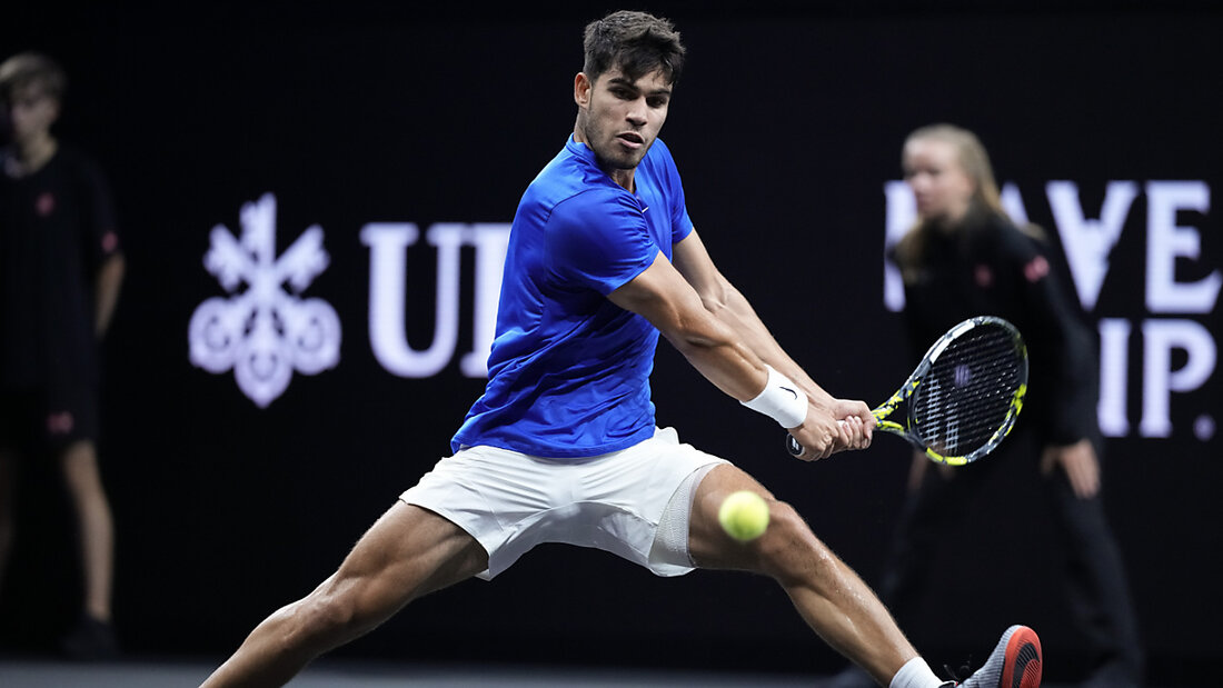 Einzig Carlos Alcaraz holte am Samstag am Laver Cup einen Sieg für das Team Europa 20240922074546541.jpg