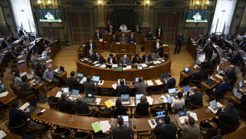 KEYSTONE/GIAN EHRENZELLER 20251203131150623.jpg