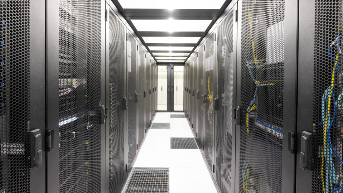 Der Schaffhauser Kantonsrat will, dass für den Bau neuer Datencenter im Kanton strengere Regeln gelten. (Symbolbild) 20260601121557662.jpg