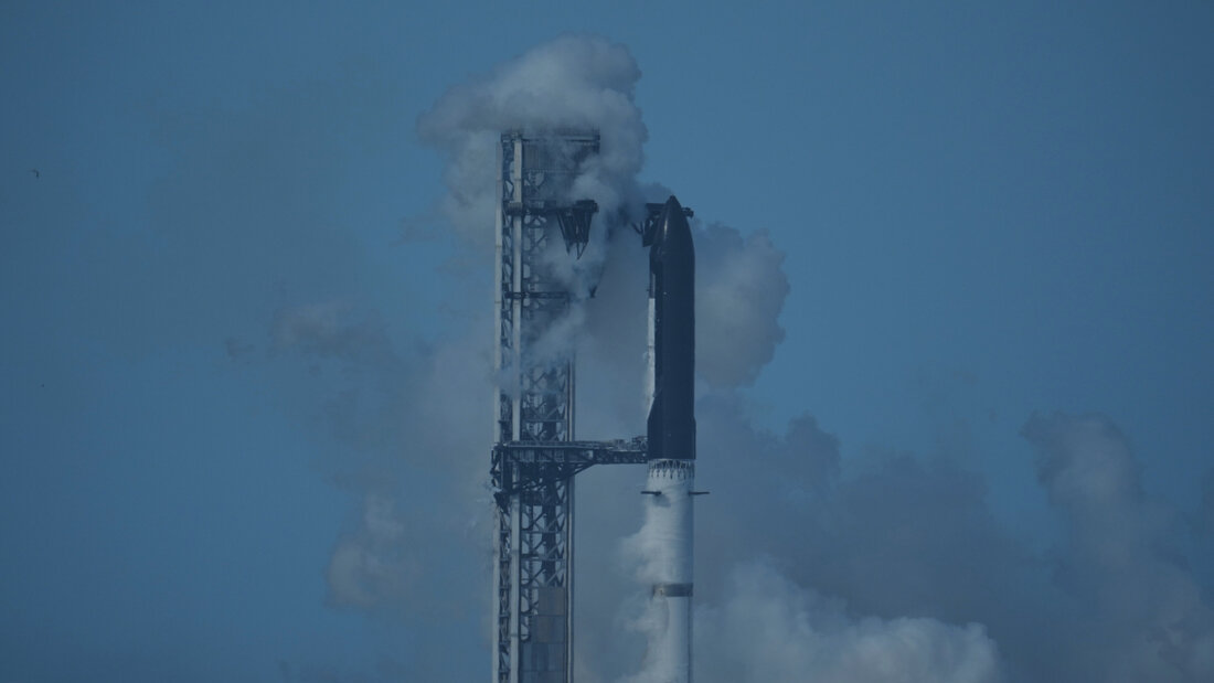 Mit seiner Riesen-Rakete will Elon Musk zum Mars. Zwölf Tests gab es bereits, mit unterschiedlichen Ergebnissen. Ein weiterer konnte nun nicht wie geplant stattfinden. 20260717025627496.jpg