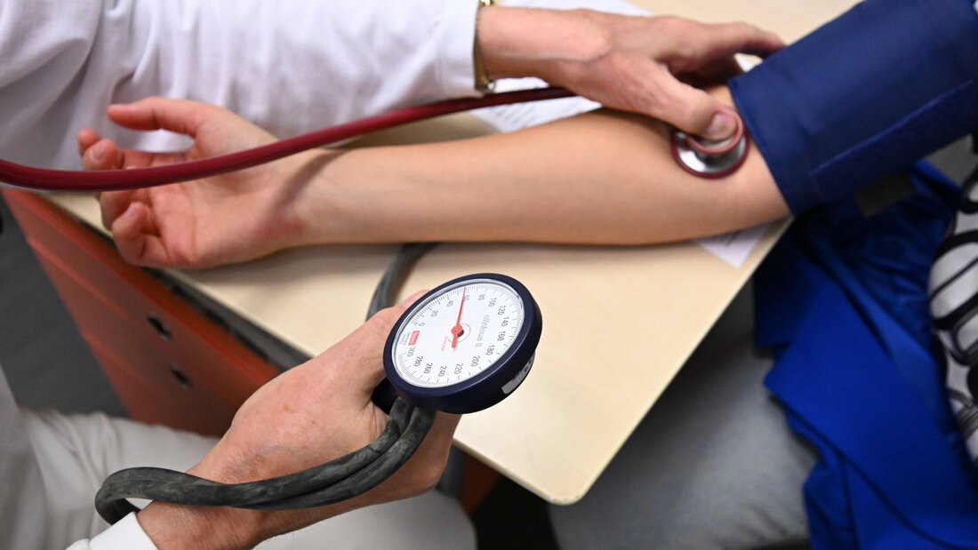 Die Abrechnung von ambulanten medizinischen Leistungen verzögert sich. (Symbolbild) 20260811160624838.jpg