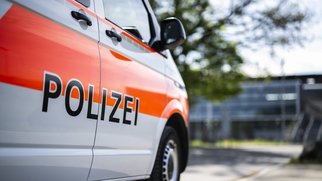 Die Stadtpolizei St. Gallen hat in der Nacht auf Sonntag zwei renitente Männer festgenommen. (Symbolbild) 20260809120808694.jpg