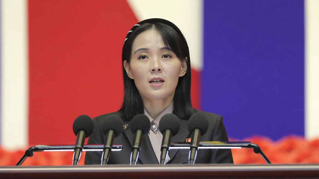 HANDOUT - ARCHIV - Auf diesem von der nordkoreanischen Regierung zur Verfügung gestellten Foto via AP hält Kim Yo Jong, die Schwester des nordkoreanischen Machthabers Kim Jong Un, eine Rede während eines nationalen Treffens gegen das Coronavirus. Foto: ·····/KCNA via KNS/AP/dpa - ACHTUNG: Nur zur redaktionellen Verwendung im Zusammenhang mit der aktuellen Berichterstattung und nur mit vollständiger Nennung des vorstehenden Credits 20260607071710022.jpg