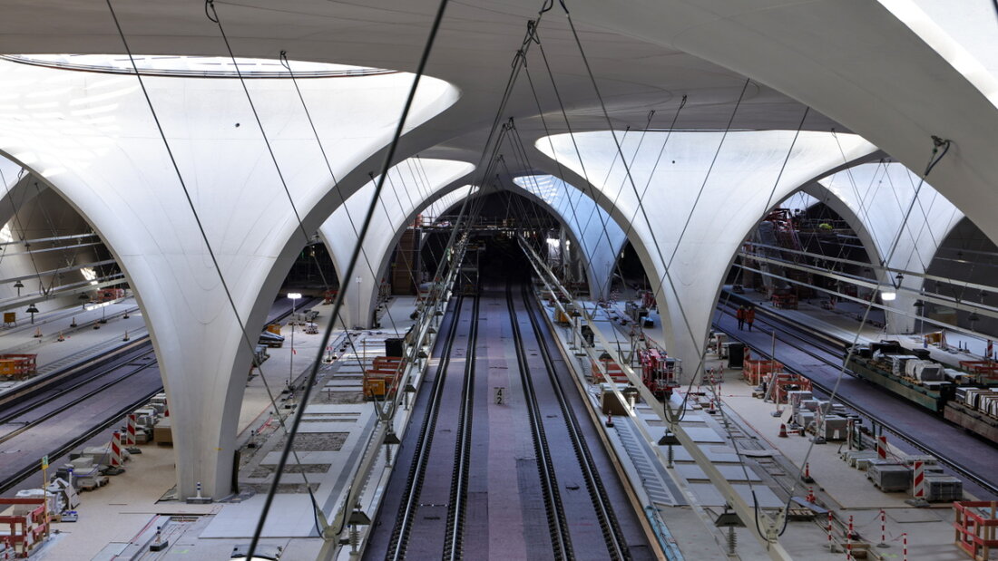 Der Bau des Tiefbahnhofs Stuttgart 21 verteuert sich weiter. Wie am Freitag bekannt wurde, sollen die Kosten aufgrund weiterer Bauverzögerungen nochmals um rund 3 Milliarden Euro in die Höhe klettern.(Archivbild) 20260626113443297.jpg