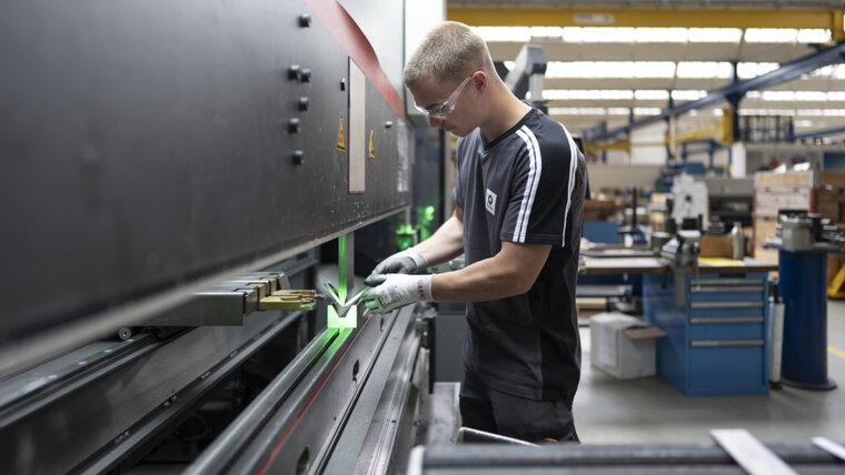 KEYSTONE/GAETAN BALLY 20250825091253429.jpg