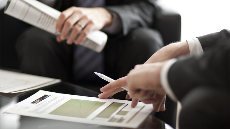 KEYSTONE/GAETAN BALLY 20251125073404499.jpg