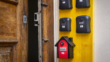 KEYSTONE/MICHAEL BUHOLZER 20251215143217144.jpg