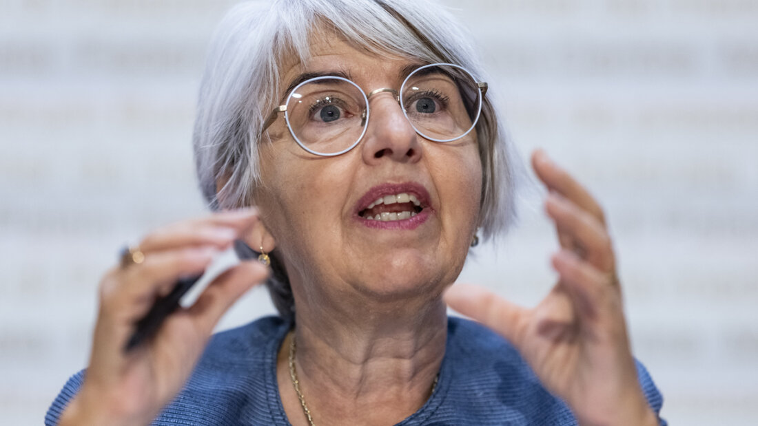 Gesundheitsministerin Elisabeth Baume-Schneider hat das überarbeitete Epidemiengesetz präsentiert. Dessen Ziel: die Lehren aus der Corona-Krise ziehen und die Schweizer Bevölkerung vor künftigen Pandemien besser schützen. 20250820155942434.jpg