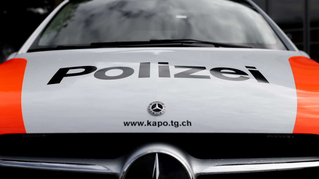 Die Kantonspolizei Thurgau rückte am Samstag nach einem Überfall aus. (Archivbild) 20260222120534113.jpg