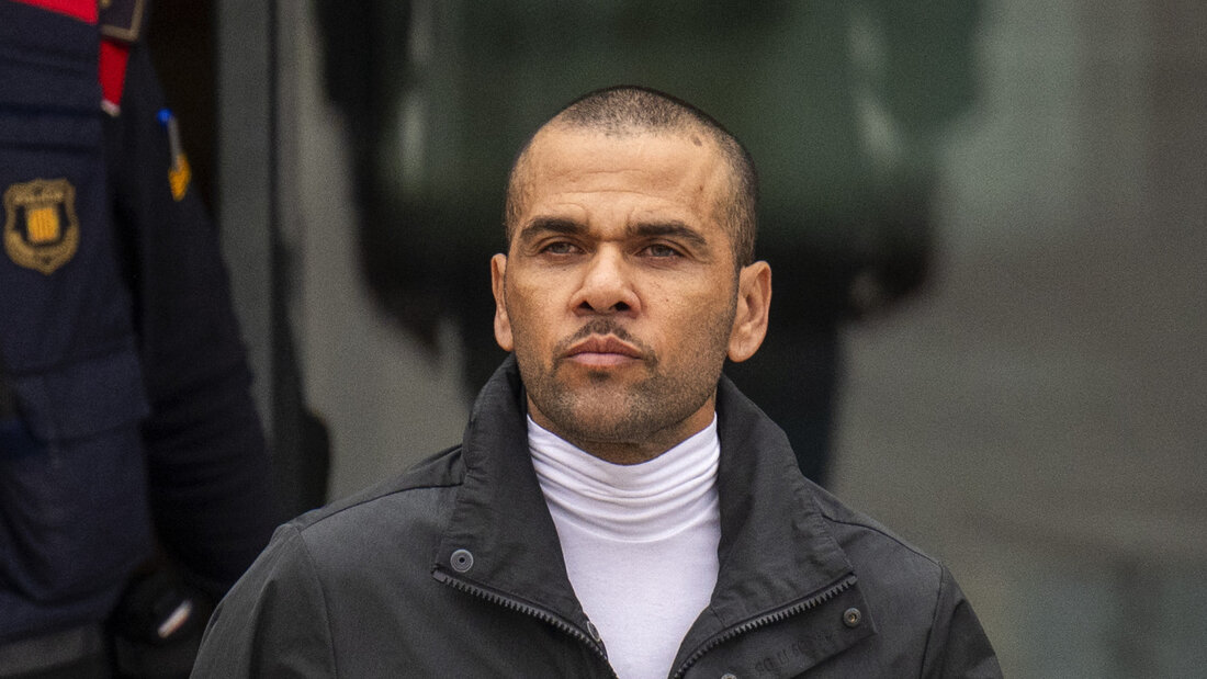 Der ehemalige Fussballer Dani Alves schuldet seinem früheren Club 2,25 Millionen Dollar. (Archivbild) 20260715113036428.jpg