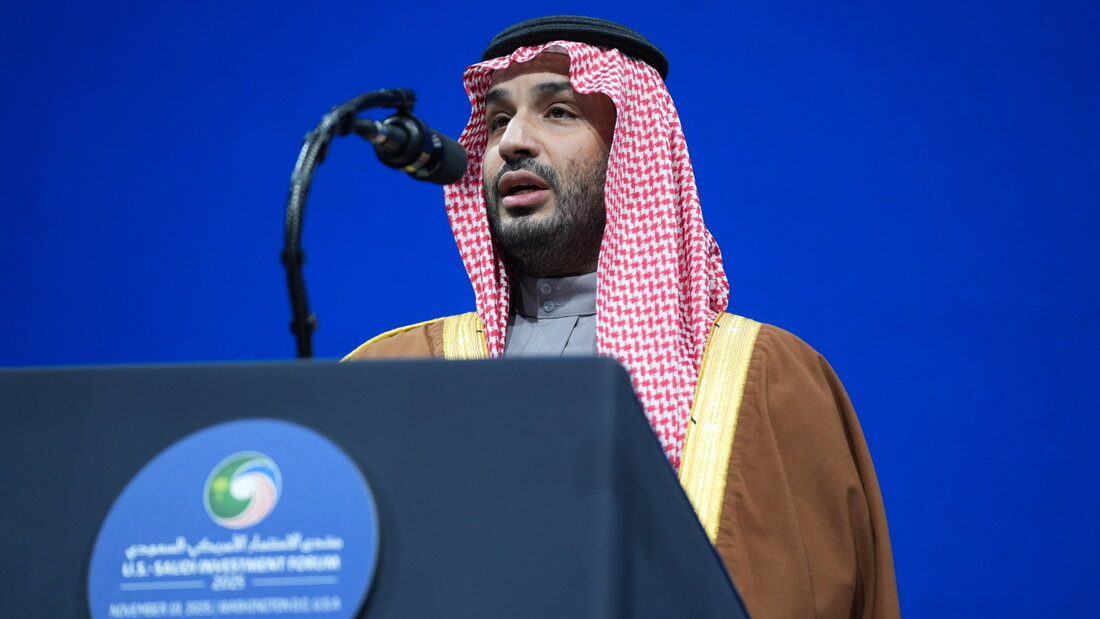 ARCHIV - Saudi-Arabiens Kronprinz Mohammed bin Salman beim Saudi-Investitionsforum im Kennedy Center. Foto: Evan Vucci/AP/dpa 20260722103341249.jpg