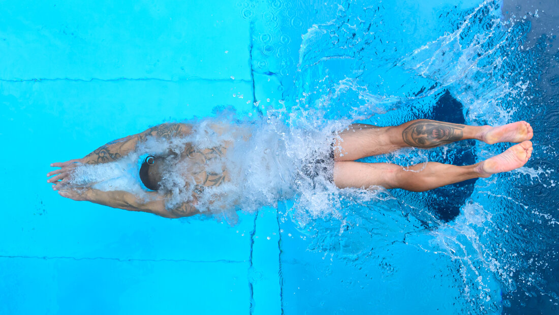 Die Gemeinde Uzwil SG schliesst die Badi, um aufgrund der Trockenheit Wasser zu sparen. 20260813085314746.jpg