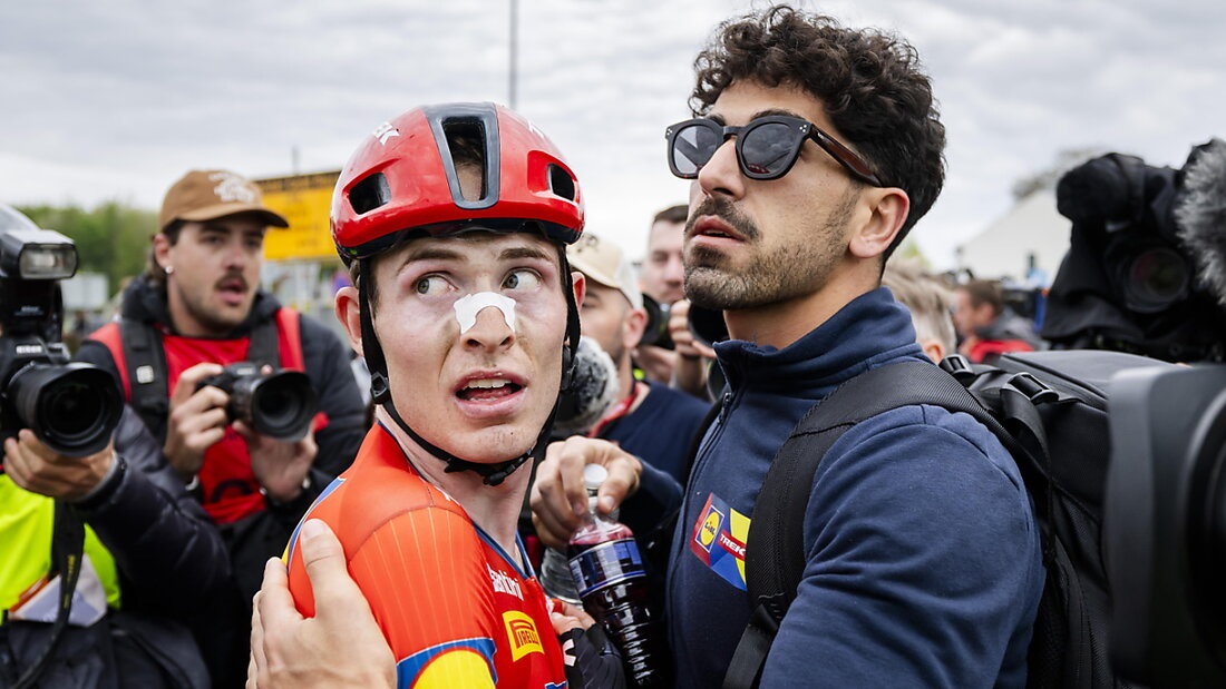 Habe ich nun gewonnen oder nicht? Der bange Blick von Mattias Skjelmose 20250420174617353.jpg