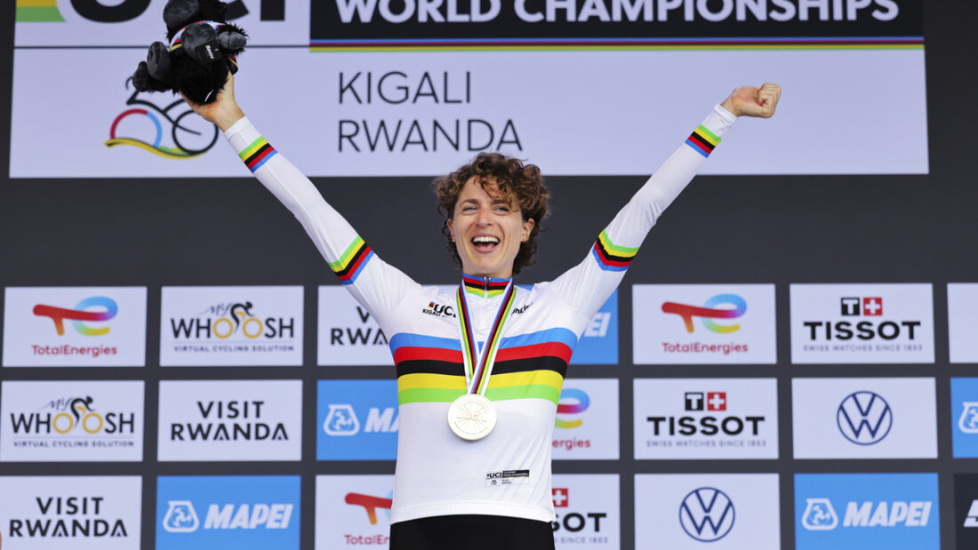 Dank dem Sieg von Marlen Reusser im Zeitfahren stellt die Schweizer erstmals seit 2010 wieder eine Einzel-Weltmeisterin bei der Elite 20250929074111681.jpg