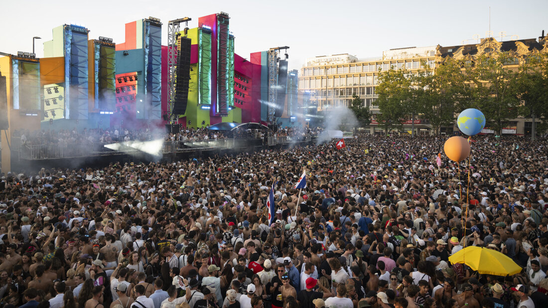 Die Stadtpolizei hat 30 Personen an der diesjährigen Street Parade verhaftet. 20260809110710549.jpg
