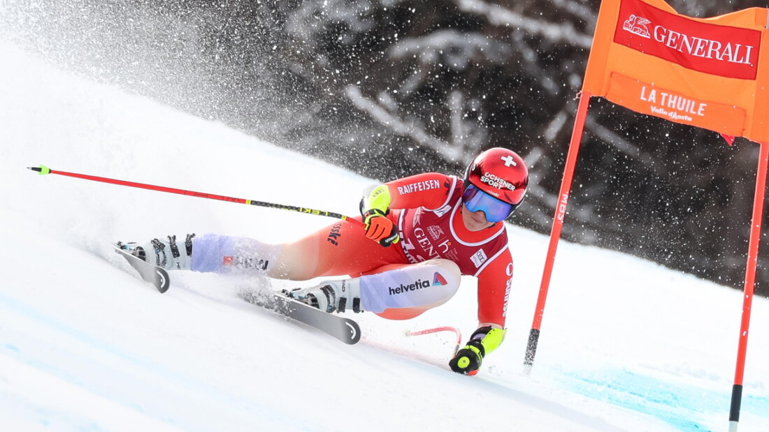 Corinne Suter verletzte sich im Dezember 2025 20260106132859255.jpg