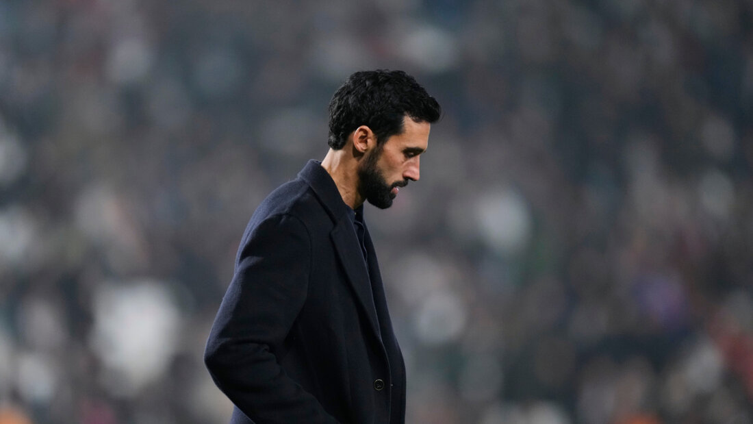 Trainer Alvaro Arbeloa startet bei Real Madrid mit einer Niederlage im Cup gegen einen Zweitligisten 20260114231316805.jpg