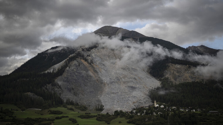 KEYSTONE/GIAN EHRENZELLER 20251126171220121.jpg