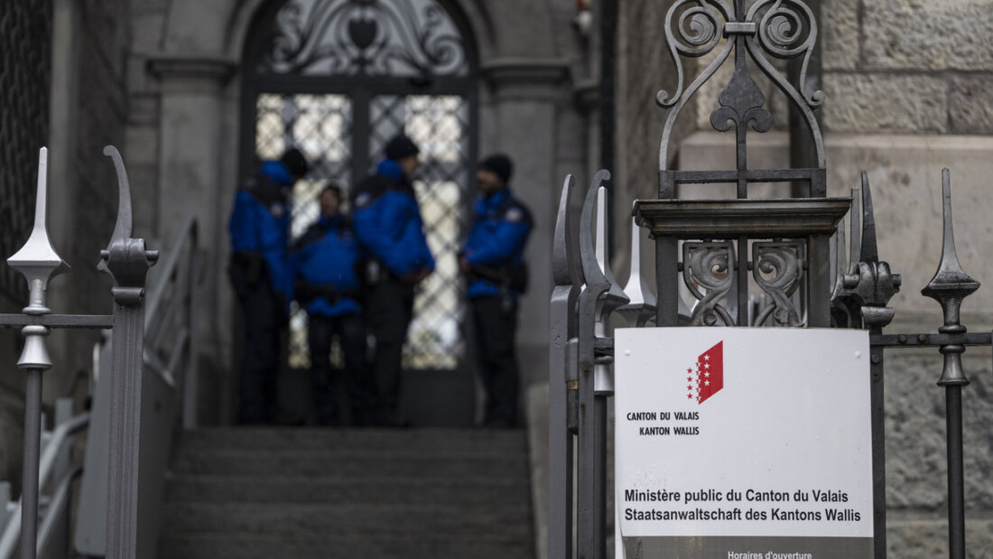 Die Walliser Staatsanwaltschaft in Sitten setzt ihre Anhörungen im Zusammengang mit der Brandkatastrophe von Crans-Montana fort. 20260206113810107.jpg