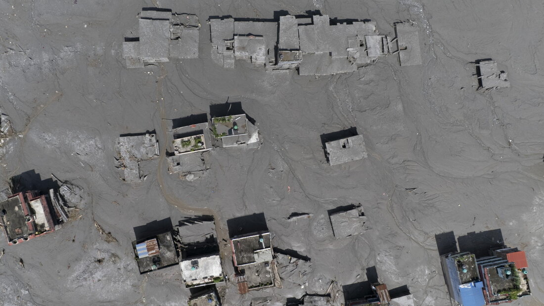 Viele haben in der gewaltigen Welle aus Schlamm und Gesteinmasse ihr Zuhause verloren. Die Betroffenheit bei der tibetischen und nepalesischen Gemeinschaft in der Schweiz ist gross. 20260829090026261.jpg