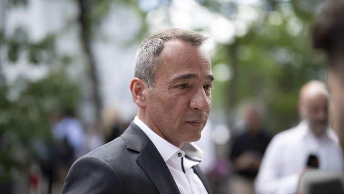 Martin Bühler und sein Departement suchen gemeinsam mit den Gemeinden nach neuen Stellplätzen für Fahrende. (Archivbild) 20260703090037524.jpg
