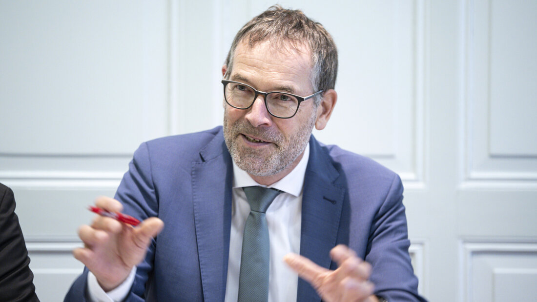 Robert Scheidegger, Chef Planung, Controlling, Digitalisierung und Sicherheit im Verteidigungsdepartement VBS, sieht den Umbau der Armeelogistik grundsätzlich auf Kurs. 20260805150012255.jpg