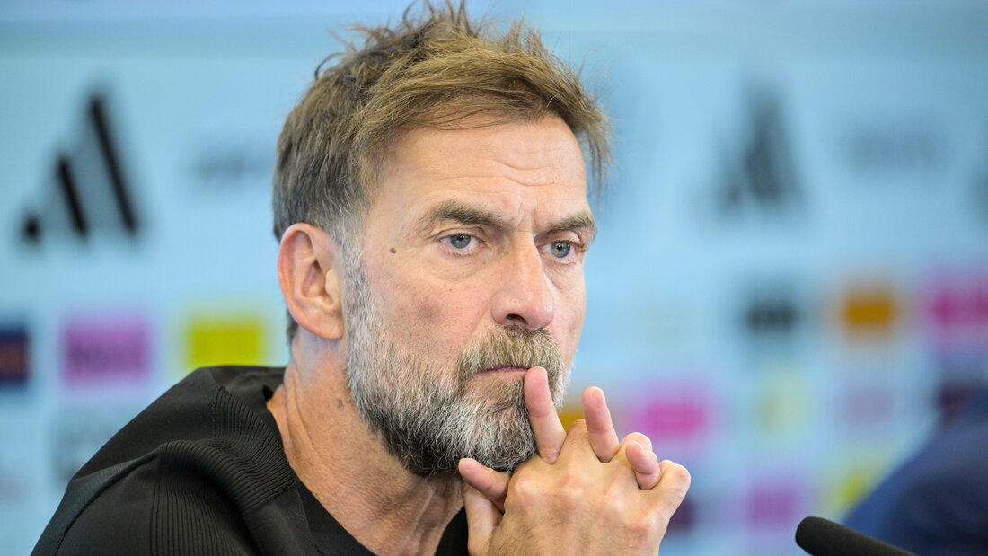 Jürgen Klopp bei seiner Vorstellung in Frankfurt 20260724112527633.jpg