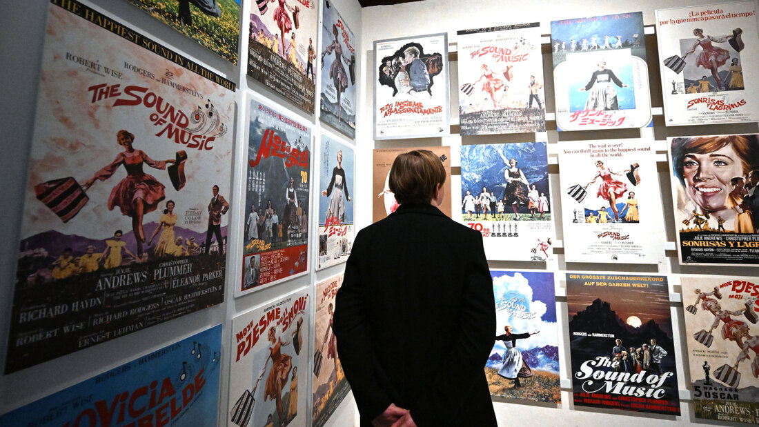 Blick in das neue «Sound of Music Salzburg»-Museum in Hellbrunn. Das Museum versucht, sowohl die wahre Geschichte hinter dem Kultfilm als auch das kulturelle Phänomen «Sound of Music» aufzuarbeiten. Foto: Barbara Gindl/APA/dpa - ACHTUNG: Nur zur redaktionellen Verwendung im Zusammenhang mit der aktuellen Berichterstattung und nur mit vollständiger Nennung des vorstehenden Credits 20260918061133940.jpg