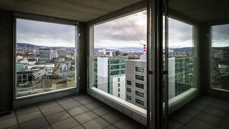 KEYSTONE/MICHAEL BUHOLZER 20250508071409492.jpg