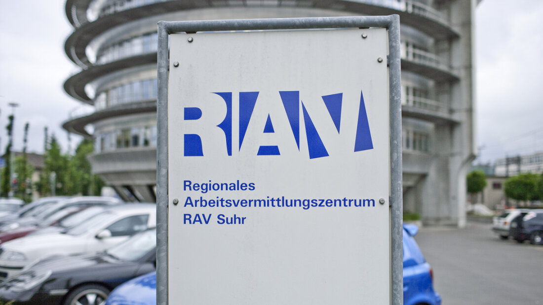 Die Erwerbslosenquote in der Schweiz lag gemäss der Internationalen Arbeitsorganisation (ILO) im ersten Quartal 2026 bei 5,2 Prozent. (Archivbild) 20260518085844279.jpg