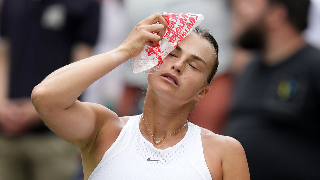 Die Belarussin Aryna Sabalenka ist an der Schulter verletzt und muss auf die Turnier-Teilnahme in Wimbledon verzichten 20240701140757723.jpg