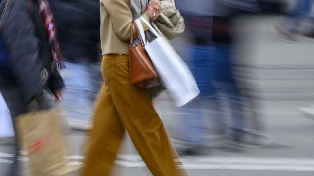 Seit April hat sich die Konsumentenstimmung in der Schweiz wieder verbessert. (Archivbild) 20250711092722295.jpg