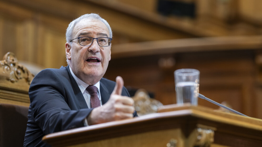 Guy Parmelin (SVP) ist Bundespräsident im Jahr 2026. Er wurde mit dem Rekordergebnis von 203 Stimmen gewählt. 20251210122641831.jpg