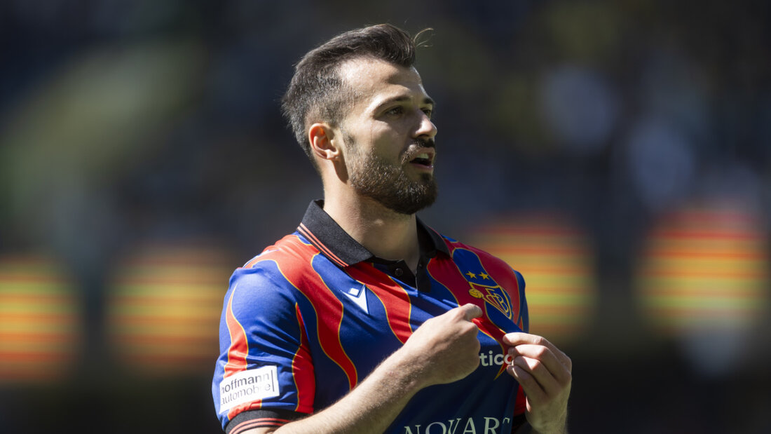 Nach Stationen in England, Schottland, Österreich und der Türkei will Albian Ajeti mit dem FCB die Rückkehr an die Spitze festigen 20251002050036473.jpg