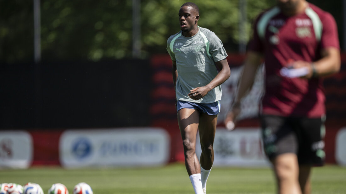 Denis Zakaria steht im Testspiel gegen Jordanien als Teil der Dreier-Abwehr in der Startaufstellung 20260531141331466.jpg