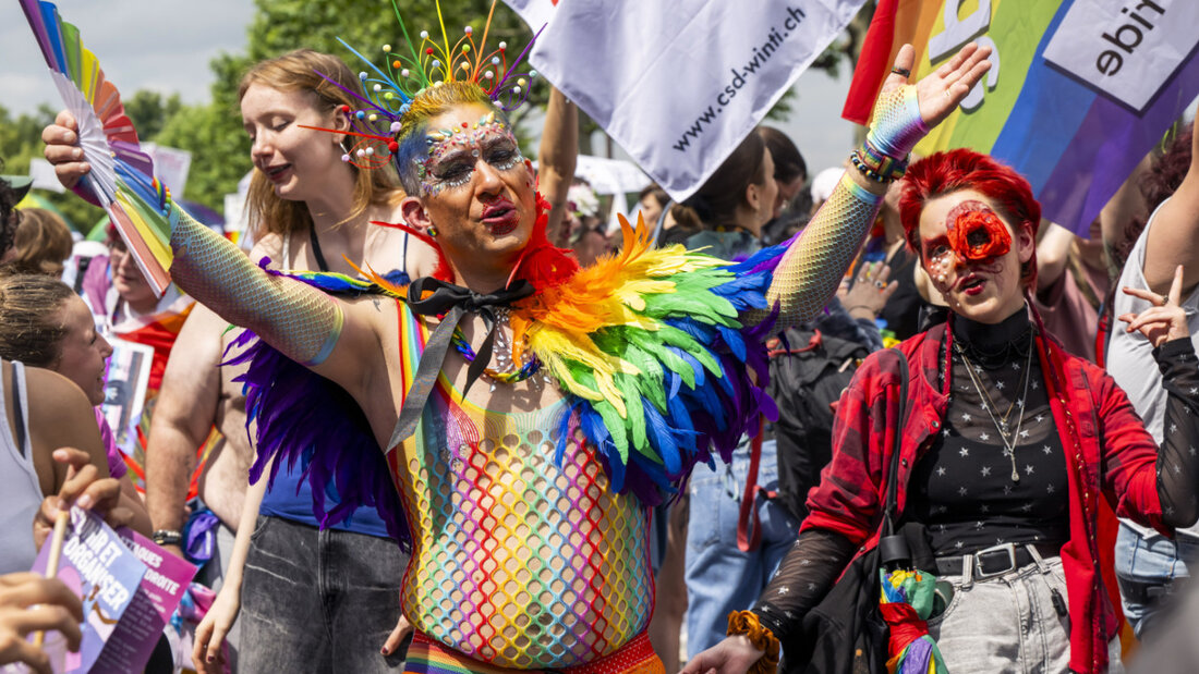 Der grosse Westschweizer Pride-Marsch versammelte am Samstagnachmittag Tausende von Menschen in Genf. 20250607172350480.jpg