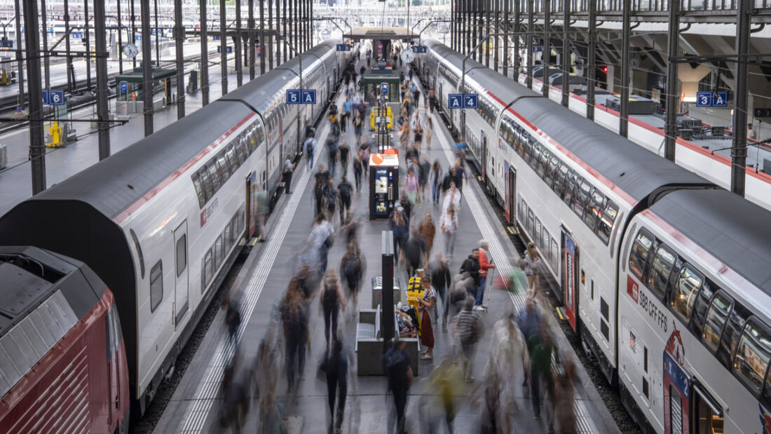 Der Bahnverkehr im Bahnhof Luzern war am Dienstagnachmittag beeinträchtigt. (Archivaufnahme) 20251216164241143.jpg