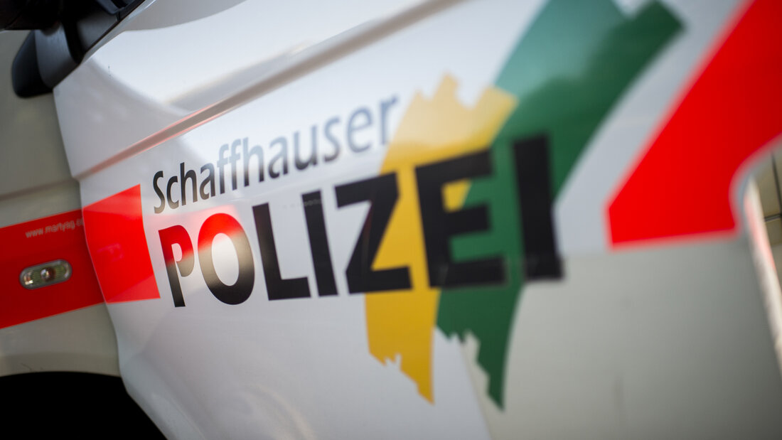 Der Kantonsrat hat am Montag mit der Beratung der Totalrevision des Polizeigesetzes begonnen. (Symbolbild) 20260921175150590.jpg